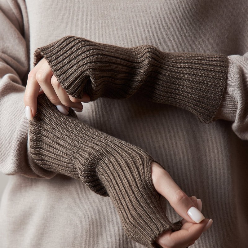 Glovelettes 01